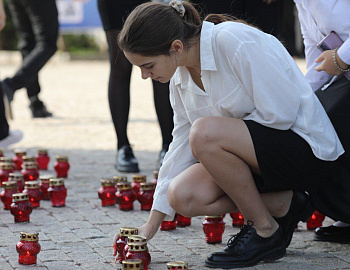 � ������������� ������ ��������� ������ ������